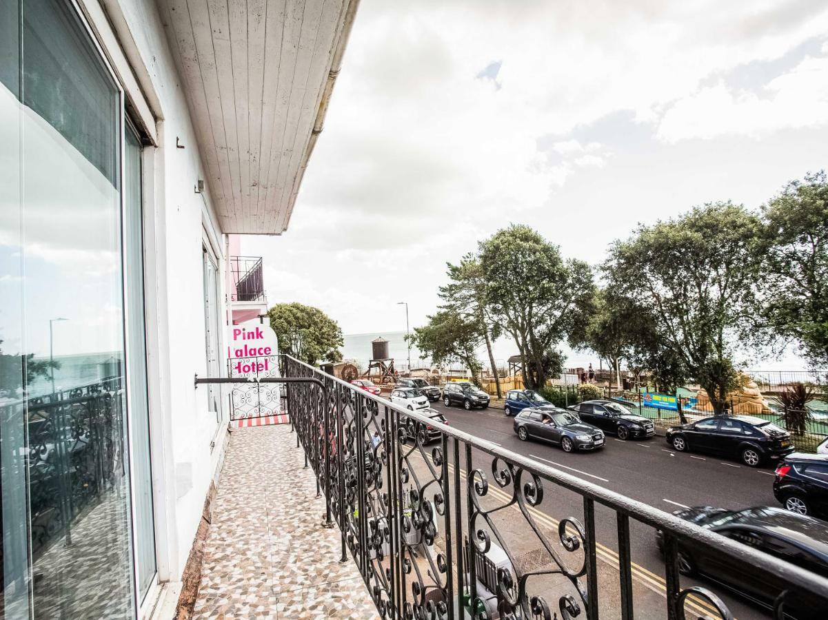 The Clacton Hotel Exterior photo